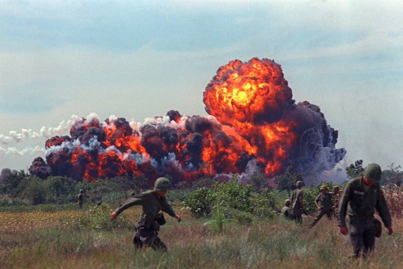 Война во Вьетнаме (англ. Vietnam War)