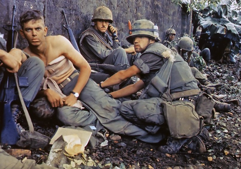 Война во Вьетнаме (англ. Vietnam War)